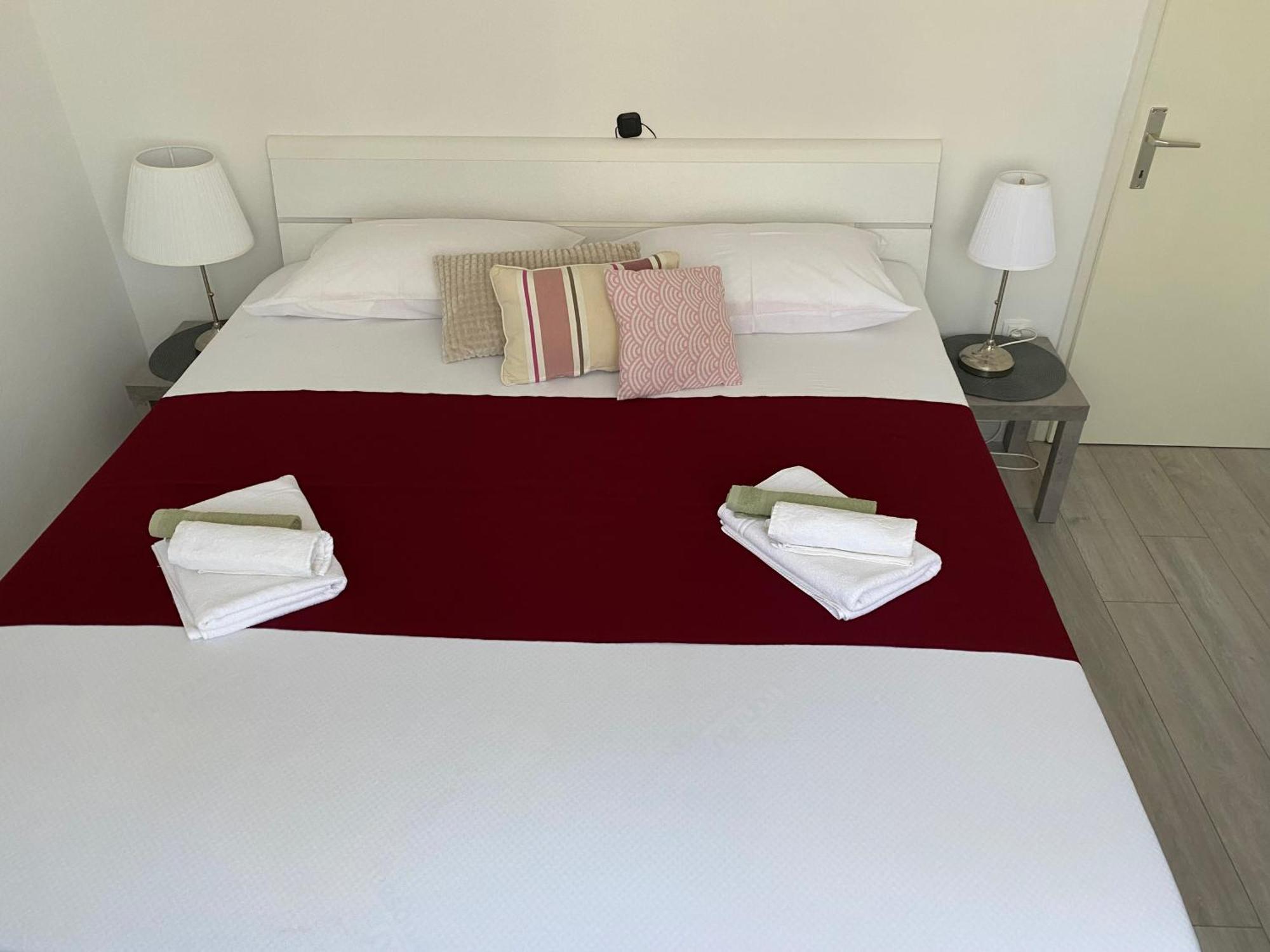 Apartment Lucia Пунат Екстер'єр фото